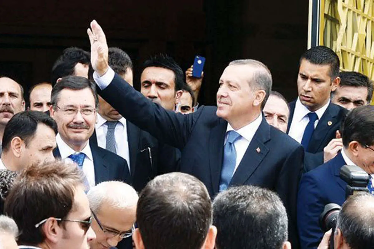 (تصاویر) اردوغان مسجد بحثبرانگیز را افتتاحکرد