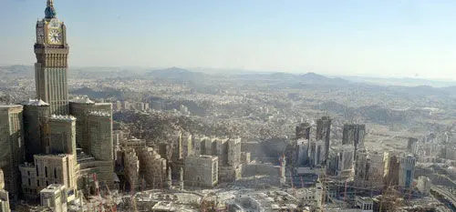 سعودی‌ها در پی محو کعبه +(تصاویر)