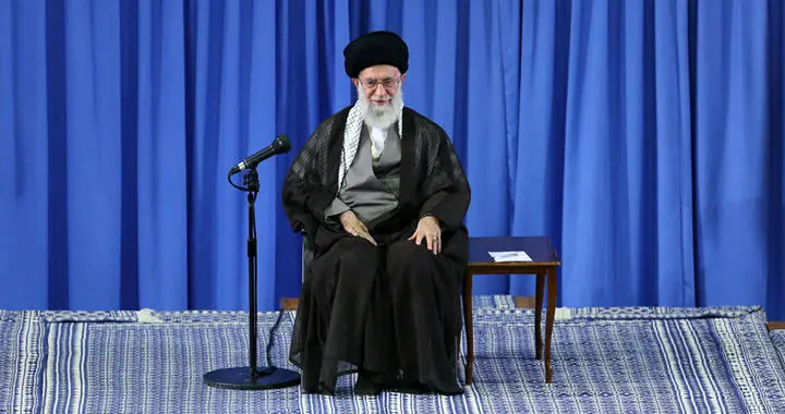 دیدار با مقام معظم رهبری، ضیافت افطار رئیس‌جمهور و هنرمندان، ماشین‌های سوخته در پارکینگ، ادامه مذاکرات و ...