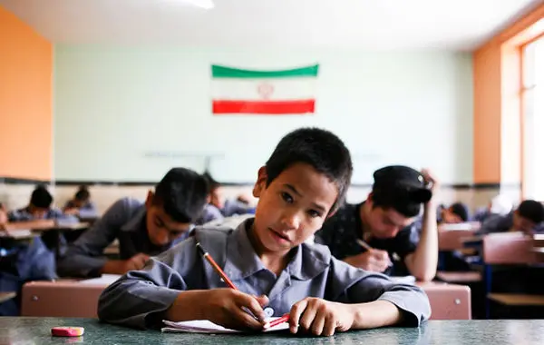 کلاس ایرانی برای کودک افغانستانی