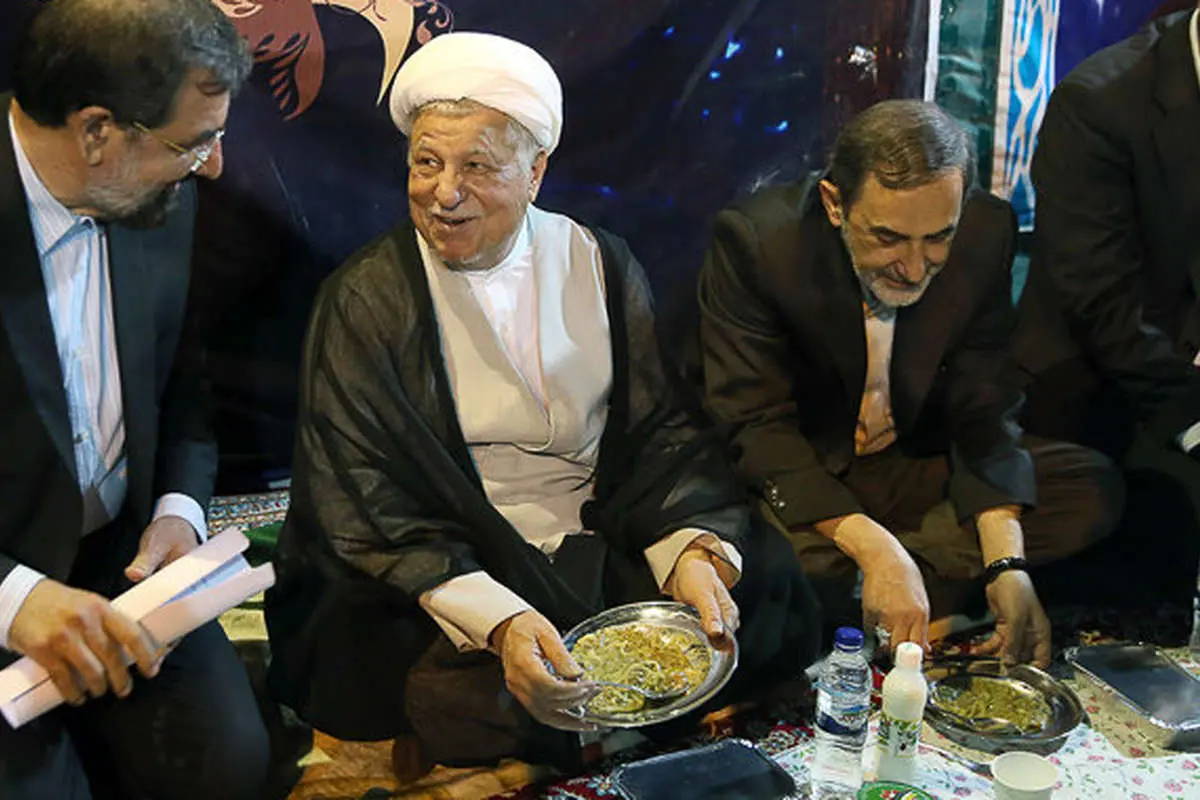 افطار در کنار هاشمی، جشن گلریزان، افطار در خیابان، اکران خصوصی فیلم، آتشسوزی، موزه...