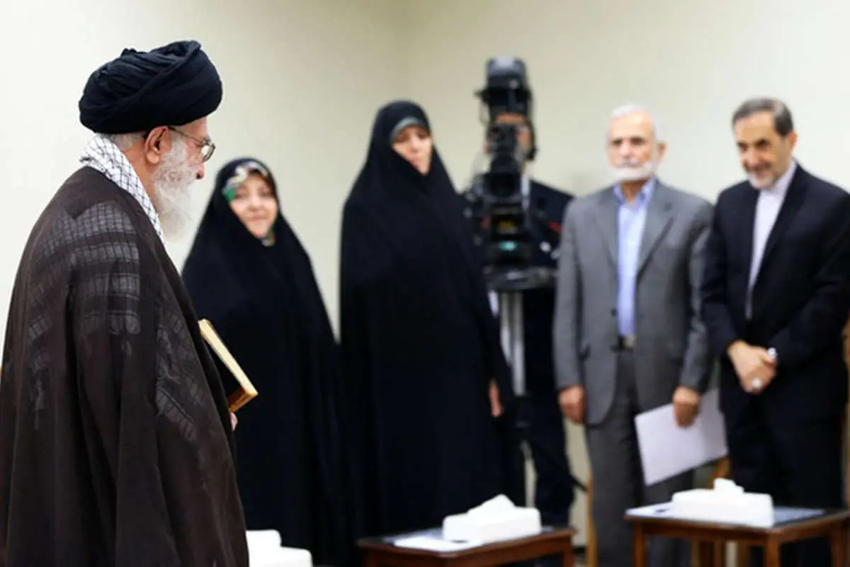 (تصاویر) دیدار هیات دولت با رهبرانقلاب