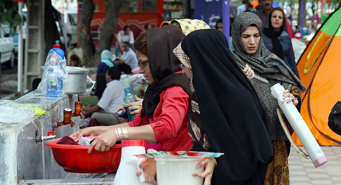 توفان و باران شدید در تهران، وقوع سیل، گردشگران تعطیلات عید فطر، کنسرت سازهای ملی، طبیعت زیبای مازندران و ...