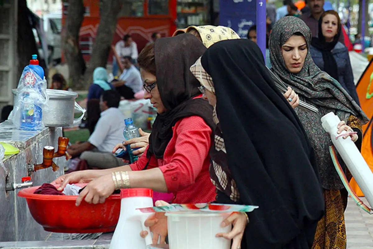 توفان و باران شدید در تهران، وقوع سیل، گردشگران تعطیلات عید فطر، کنسرت سازهای ملی، طبیعت زیبای مازندران و ...