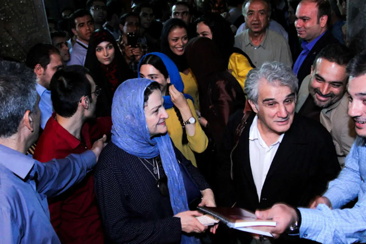 (تصاویر) فرشقرمز برای"فصل شکار بادبادکها"