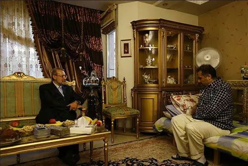 (تصویر) عیادت لاریجانی از کاظم جلالی