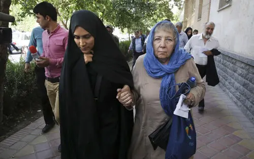ملاقات خبرنگار واشنگتن پست با مادرش در اوین
