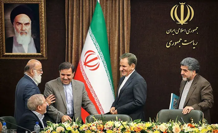 (تصاویر) نشست هم‌اندیشی انتقال پایتخت