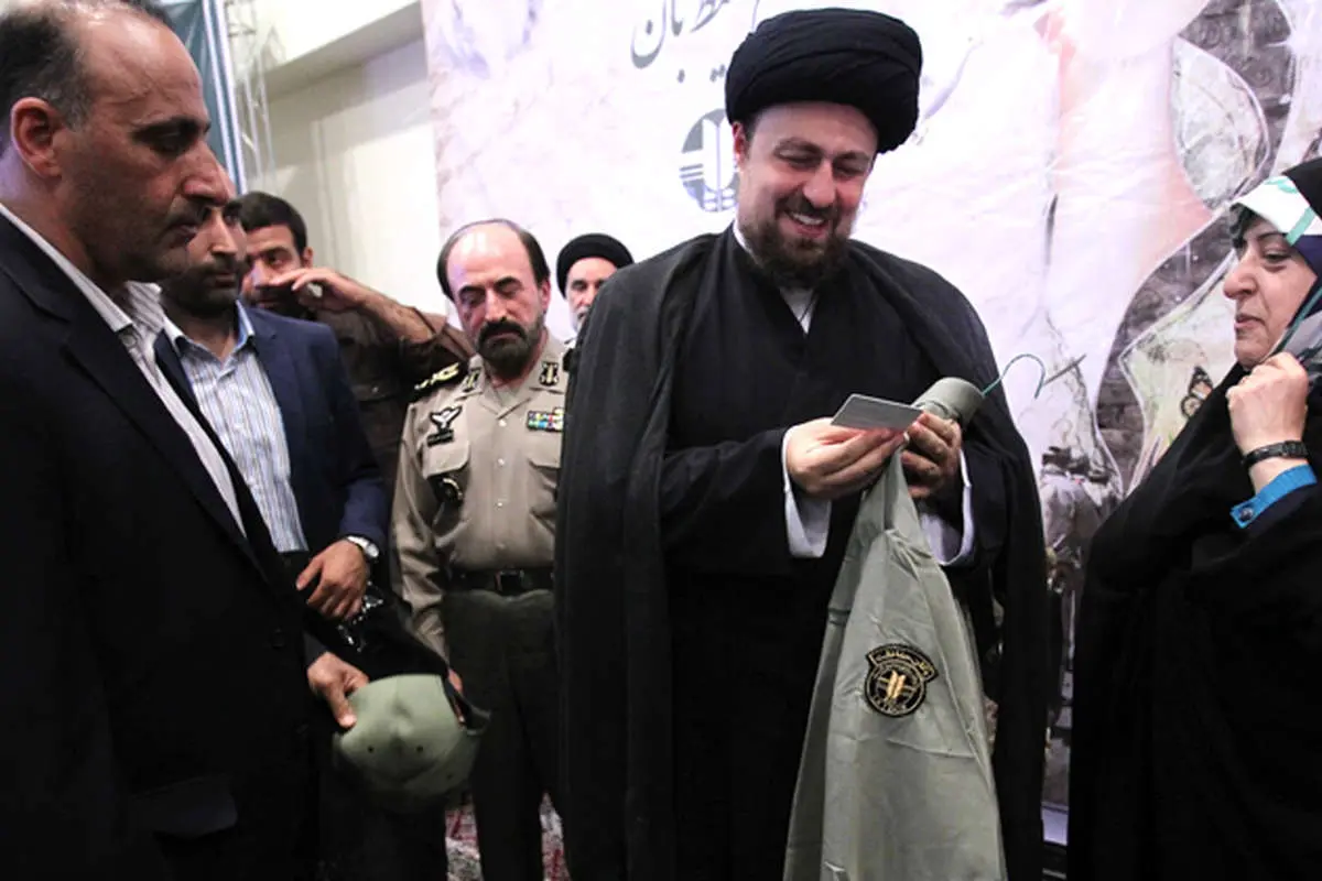 کارت محیطبانی برای سیدحسن خمینی، مسافران تابستانی، سفر به نیویورک، نخستین هتل سنتی، استقبال از یک فیلم و ...