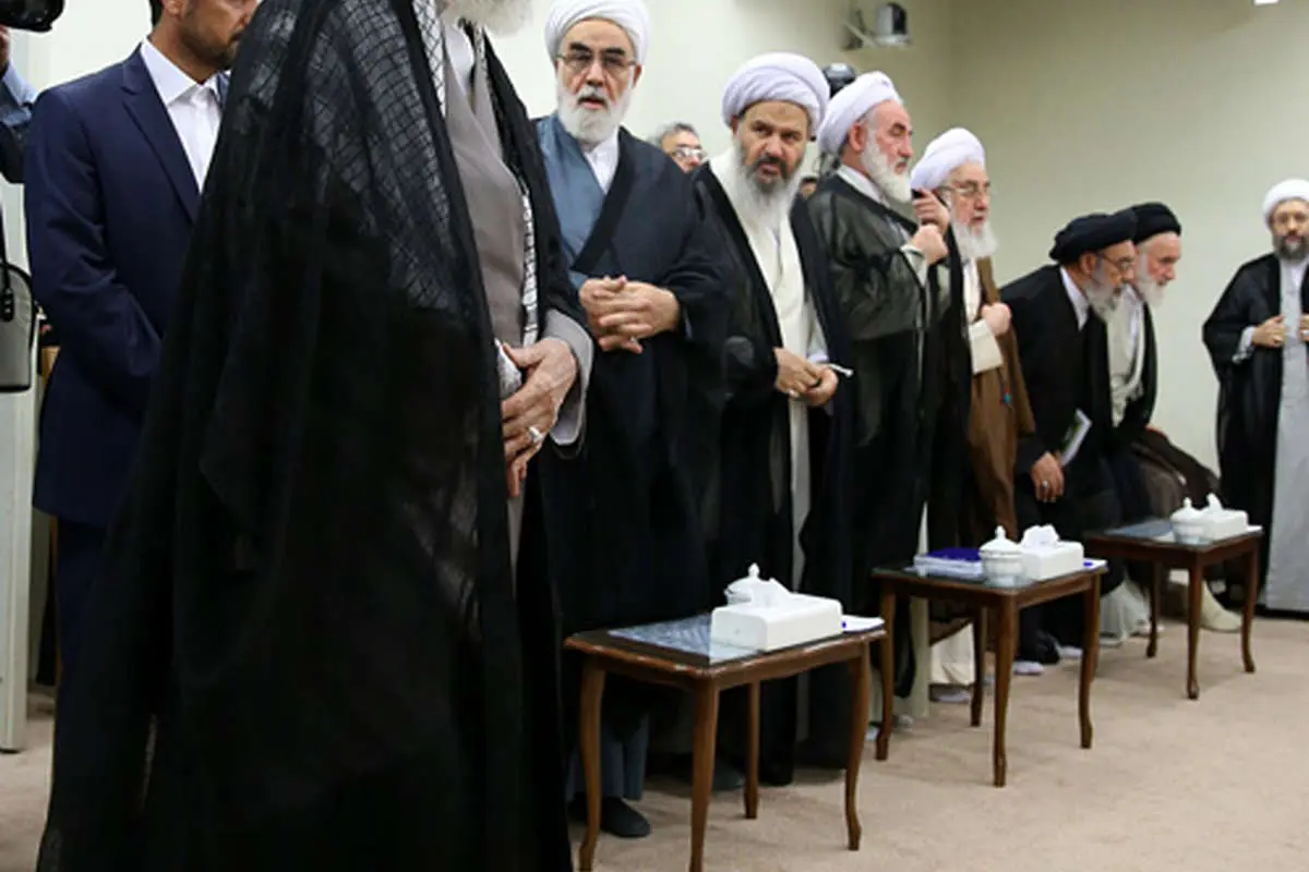 (تصاویر) دیدار اعضای خبرگان با رهبر انقلاب