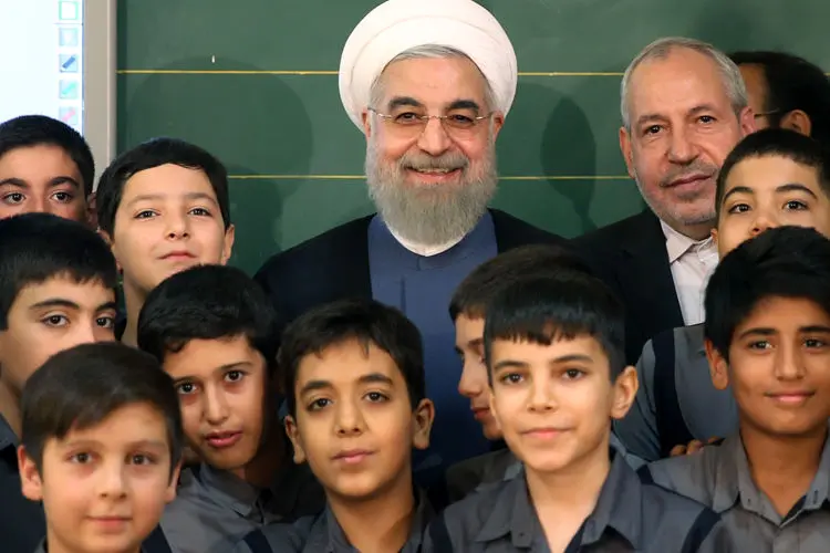 آغاز سال تحصیلی، سلفی با شهردار، بازدید از مرکز توانبخشی، اولین روز مدرسه عشایری،...