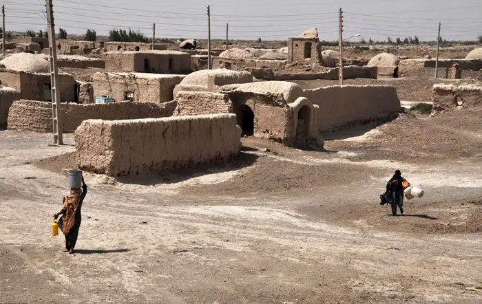 (تصاویر) خشکسالی در روستای "دراز"