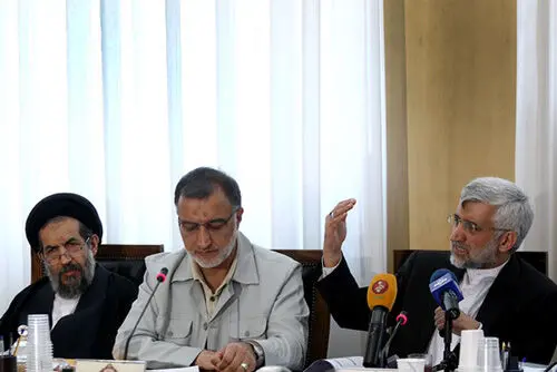 جعفرزاده: سیاسی‌کاری است/ شوهانی: جلیلی دیر پاسخگو شده است