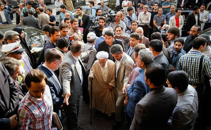 (تصاویر) مقامات در ختم برادر وزیرکشور