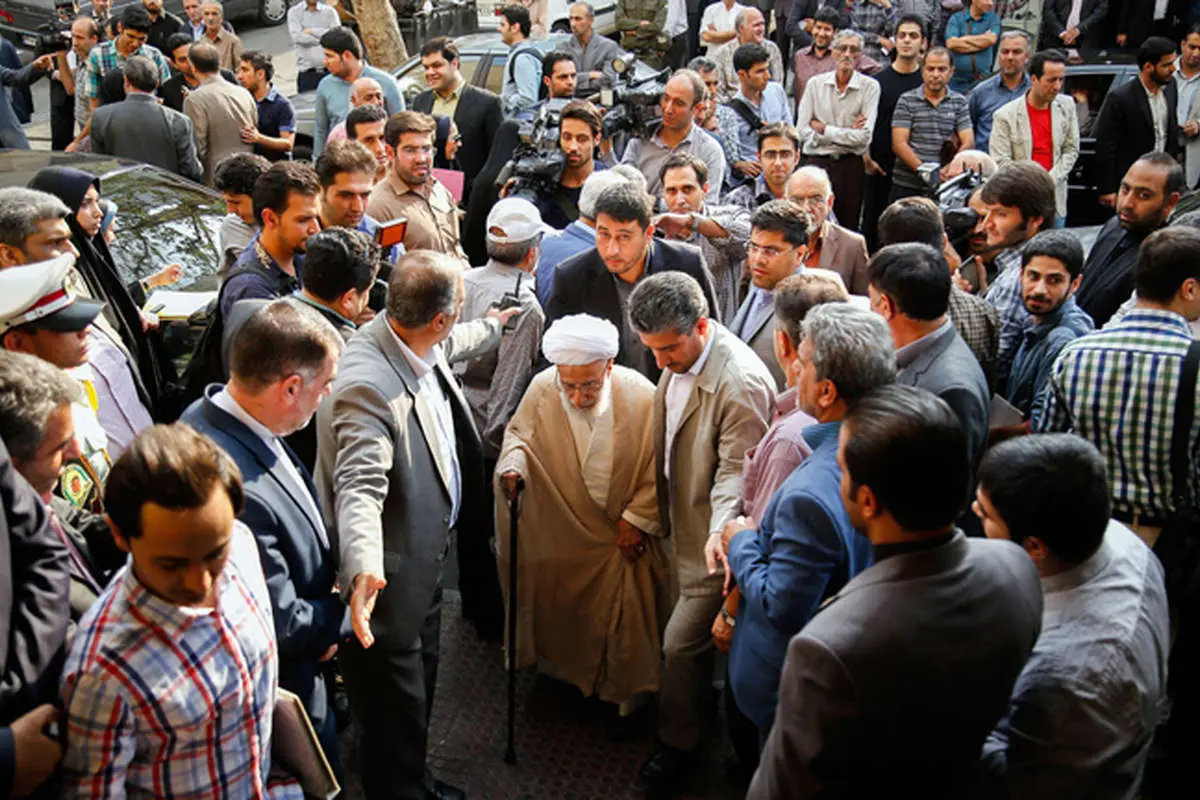 (تصاویر) مقامات در ختم برادر وزیرکشور