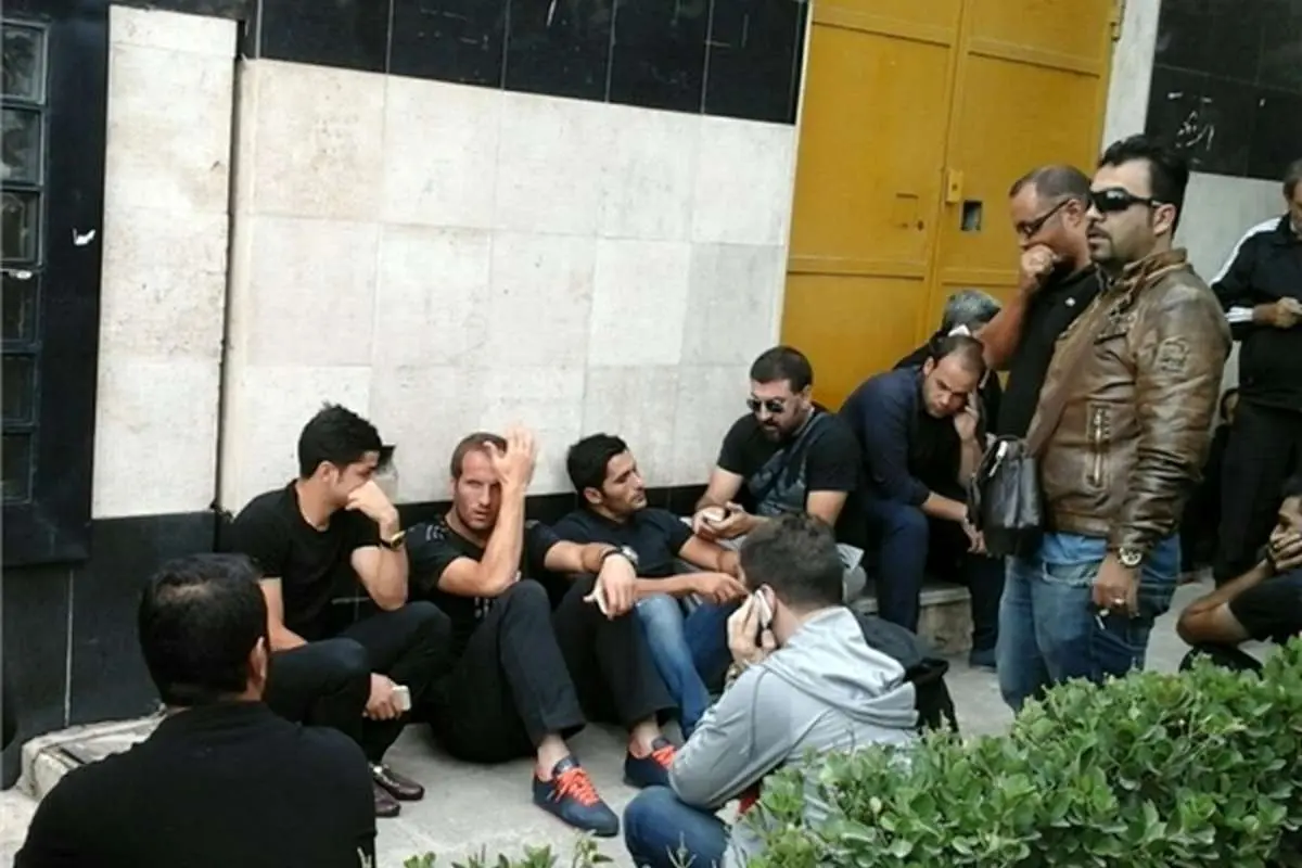 (تصاویر) حضور پرسپولیسی ها در بیمارستان