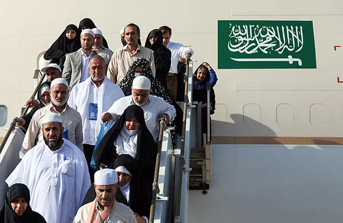 (تصاویر) خاکسپاری جانباختگان منا در استان‌ها