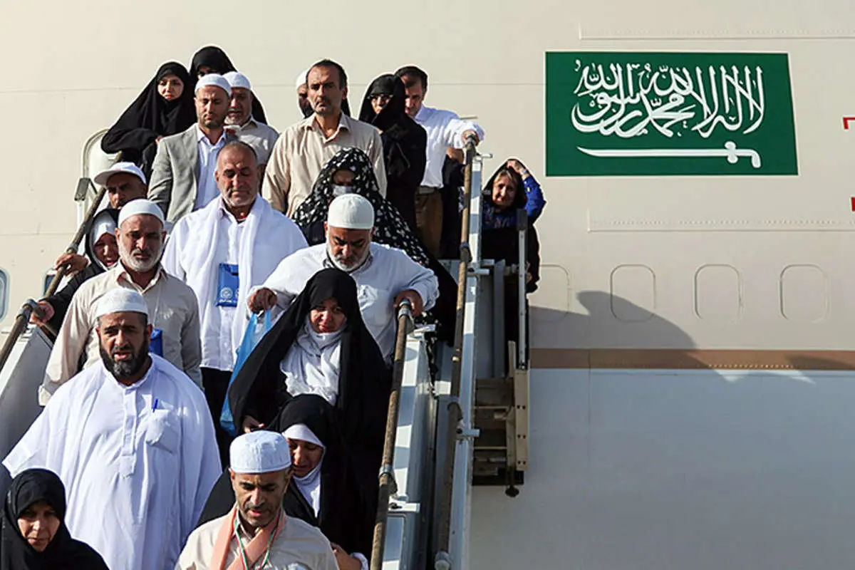 (تصاویر) خاکسپاری جانباختگان منا در استان‌ها