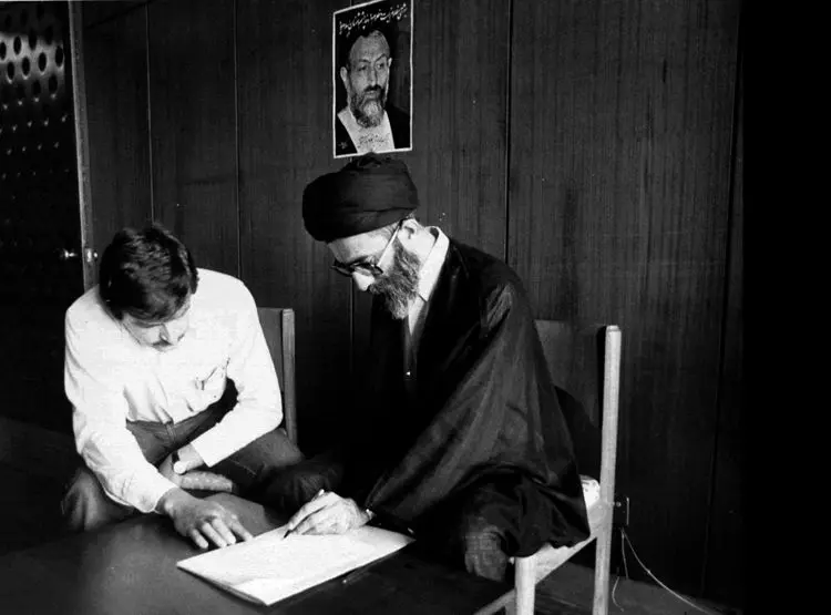(تصاویر) دور اول ریاست جمهوری آیت‌الله‌ خامنه‌ای
