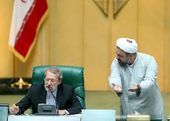 (تصاویر) تنش در صحن علنی مجلس
