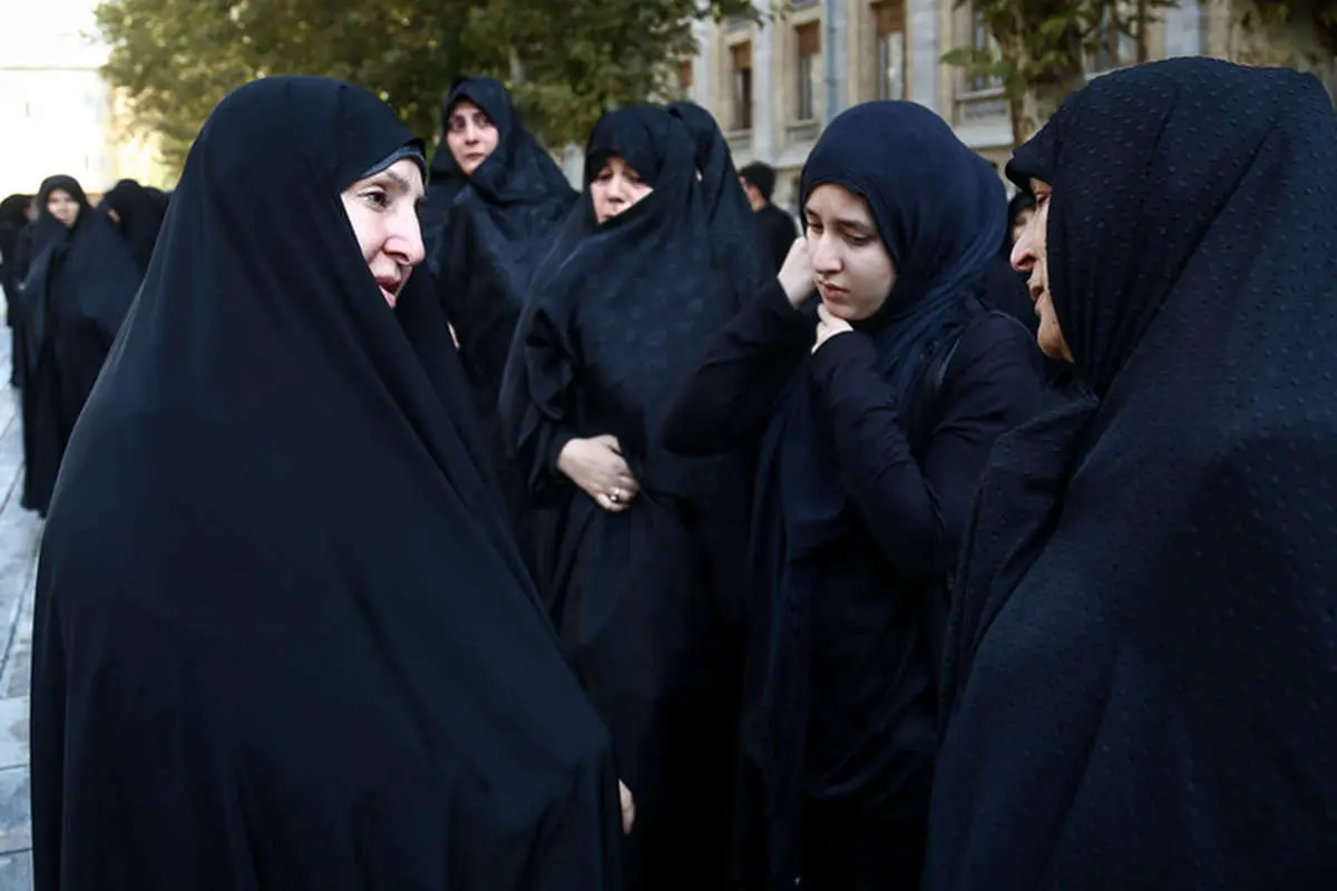 تشییع دیپلمات جانباخته فاجعه منا، سوگواری شب ششم محرم، مراسم شهادت حضرت قاسم، خاکسپاری ریحانه بهشتی و ...