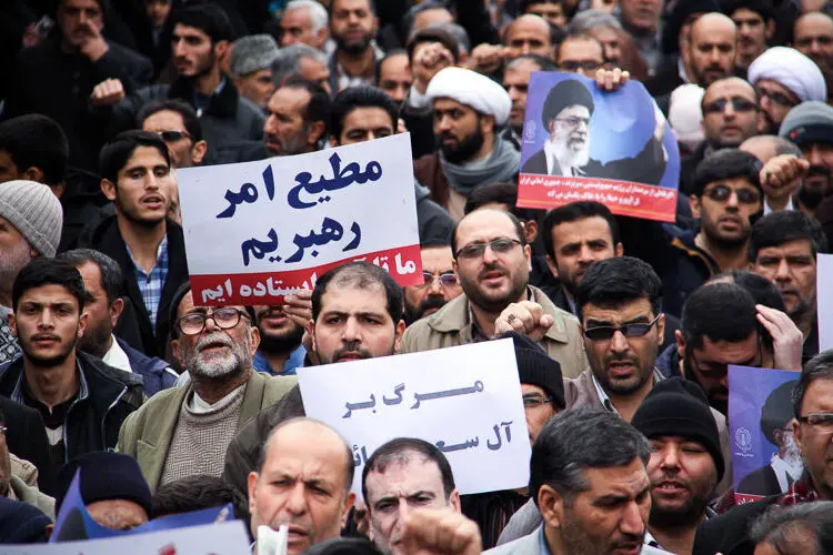 راهپیمایی در اعتراض به اعدام شیخ نمر، دیدار تیم‌های فوتبال پیشکسوتان و ستارگان هنر،...