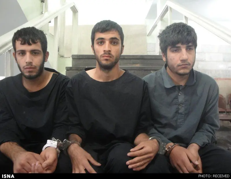 زورگیری سه جوان با هاچ‌بک مشکی