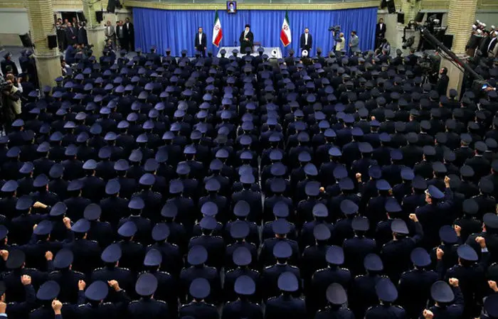 (تصاویر) دیدار همافران با رهبرانقلاب