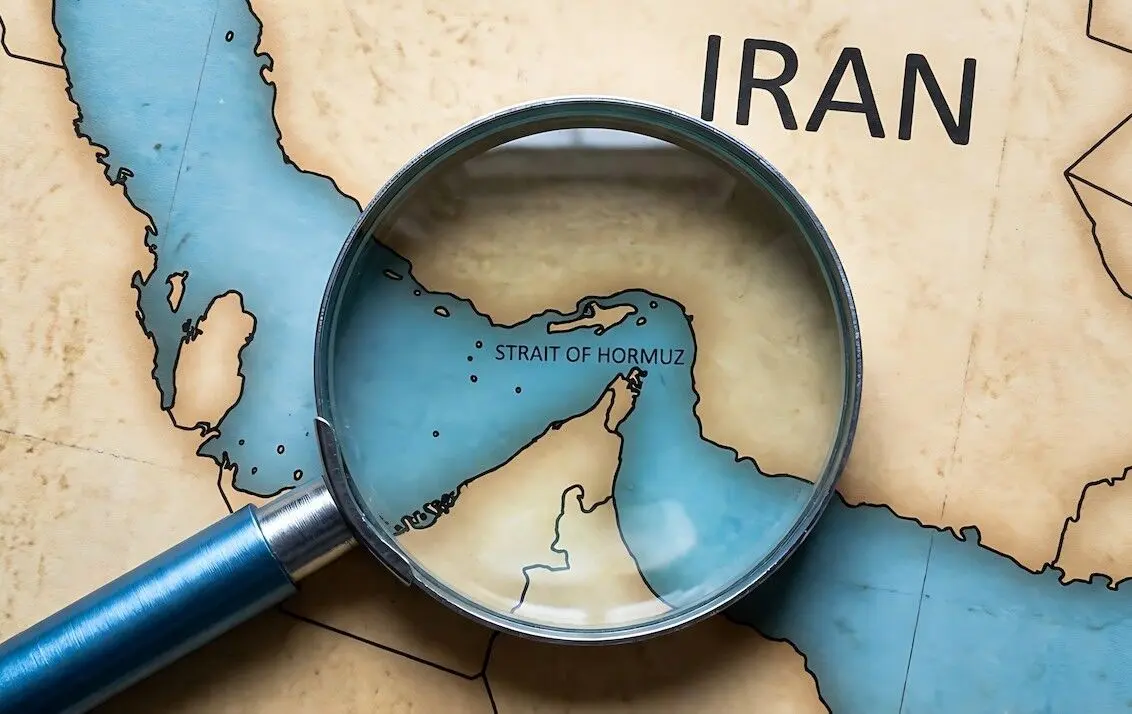 عینک دودی؛ چرا تنگه را دیر بستیم؟!