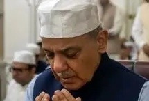 شهباز شریف مسجدالنبی را زیارت کرد
