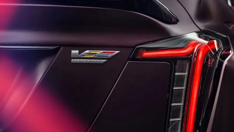 کادیلاک CT5-V