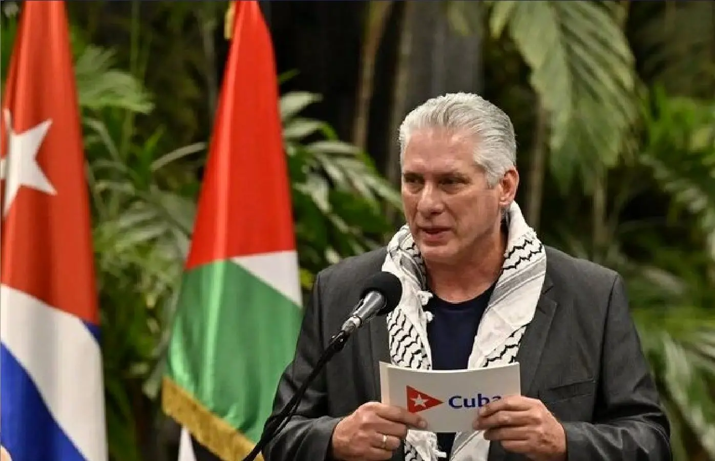 مذاکره دولت آمریکا با کوبا