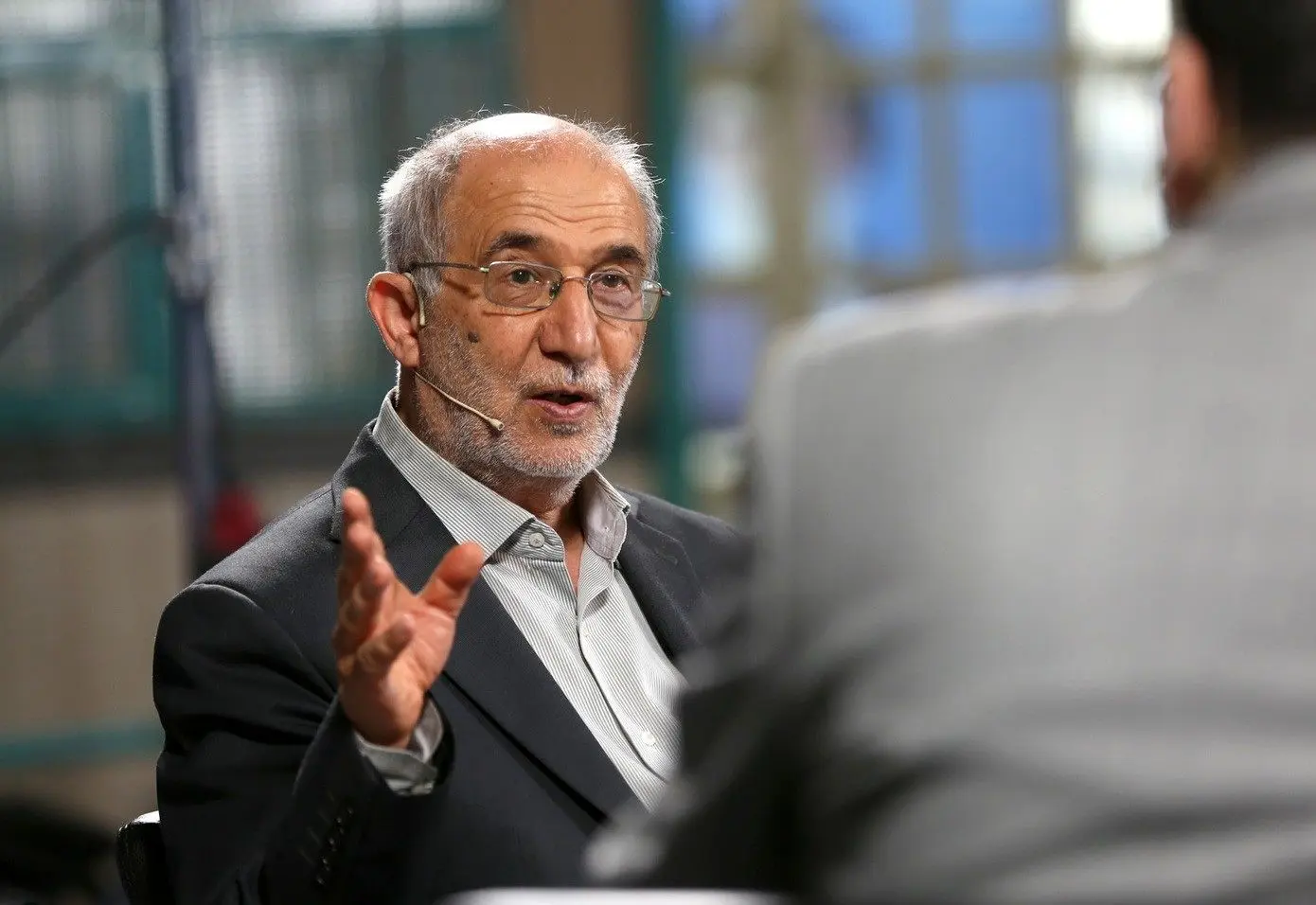 سردار علایی: موتورسواری خانم‌ها چه اشکالی دارد؟ به آن‌ها گواهینامه بدهید، چه اتفاقی می‌افتد؟