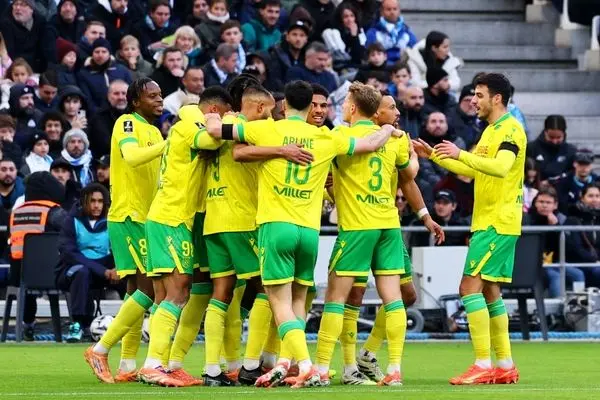 تظاهر دروازه‌بان به مصدومیت برای افطار بازیکنان