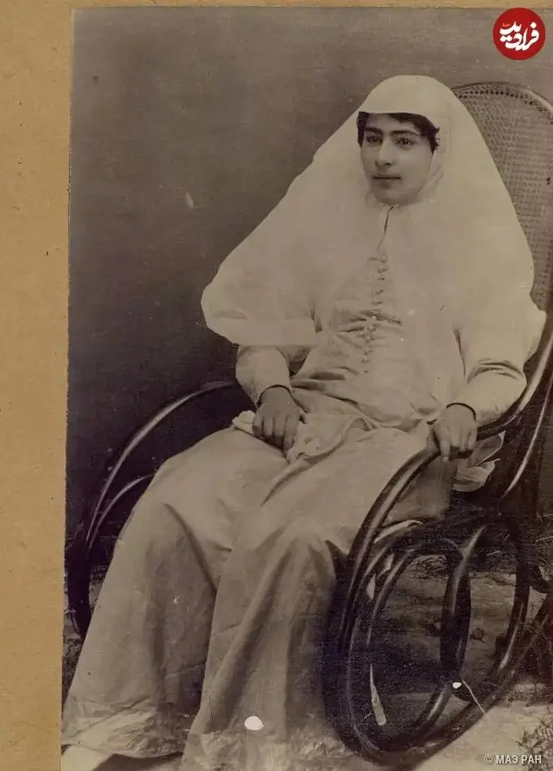 زن قاجاری