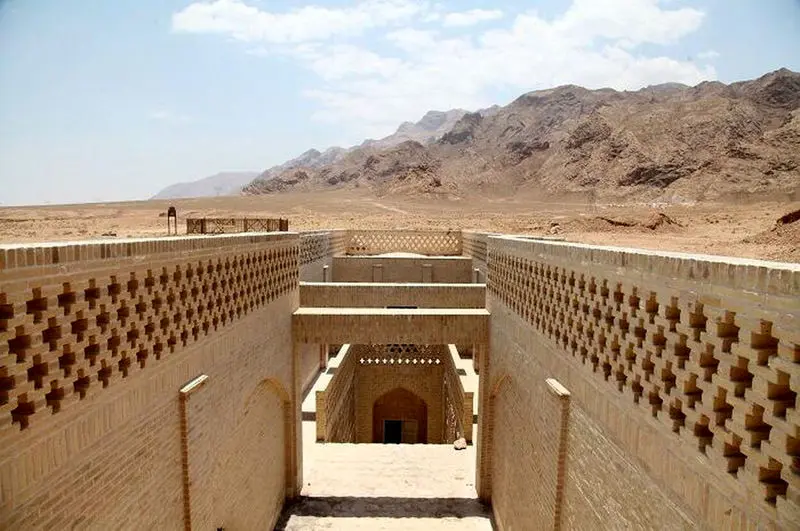قنات 1