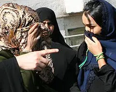 سوء استفاده از دختران ایرانی به بهانه کار در خارج از کشور