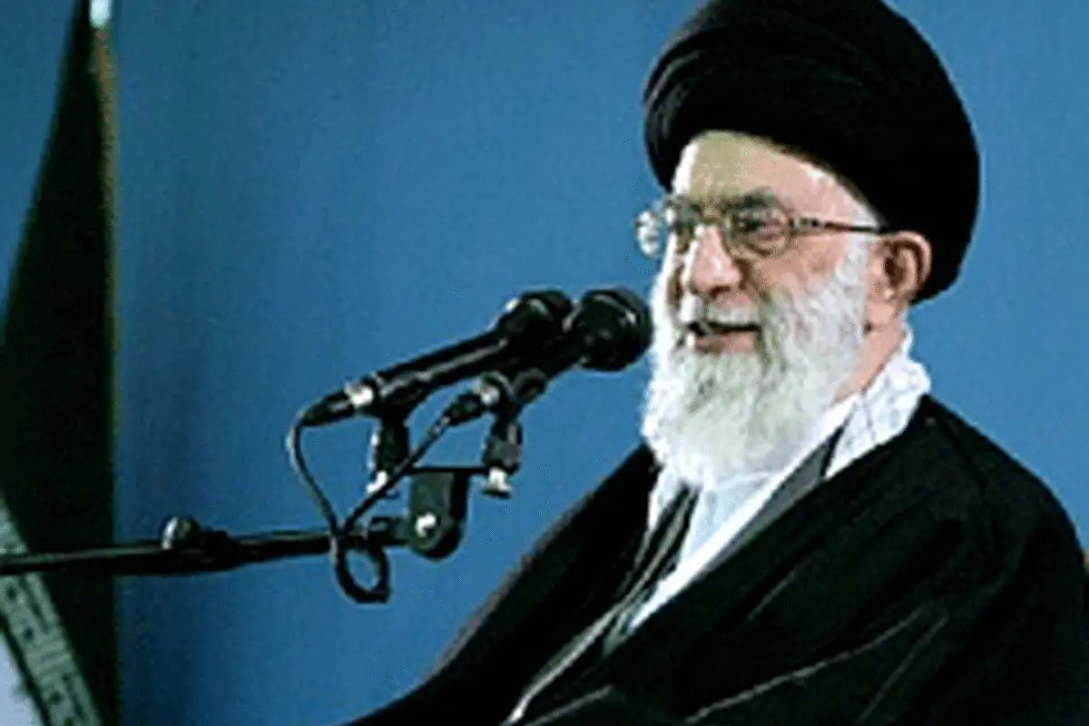 کسانی که مردم به آنها "سرانفتنه" میگویند بازیچه طراحان خارجی بودند