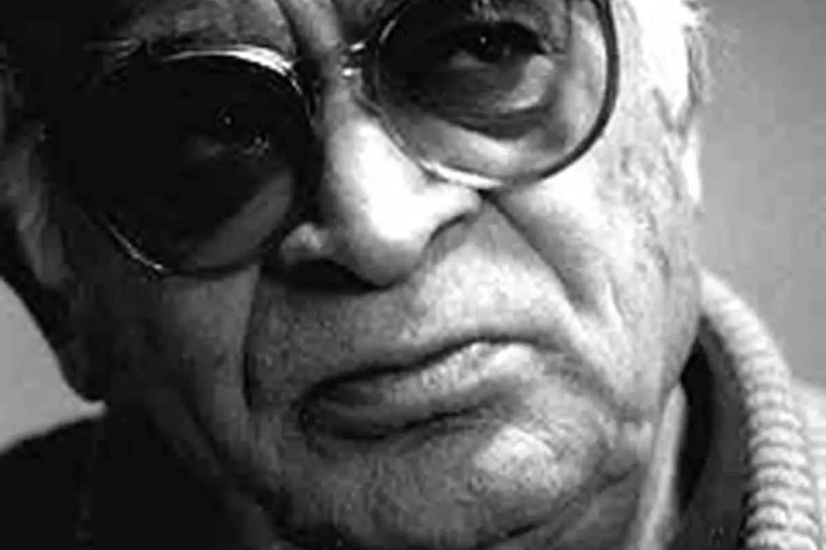 کاشت نهالی به یاد محمد نوری