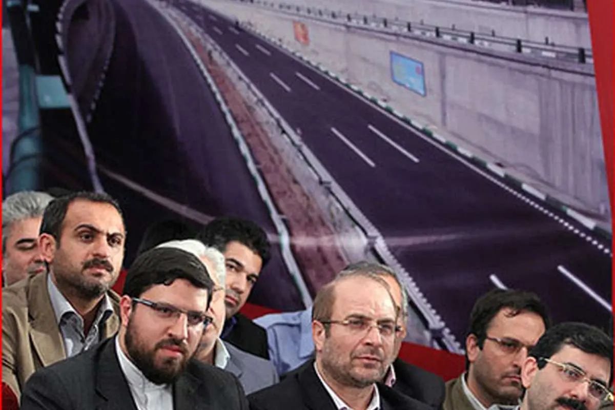 عکس> قدردانی قالیباف از فرزند شهید صیاد شیرازی