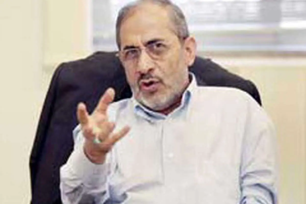 سپاه وارد سیاست نشد
