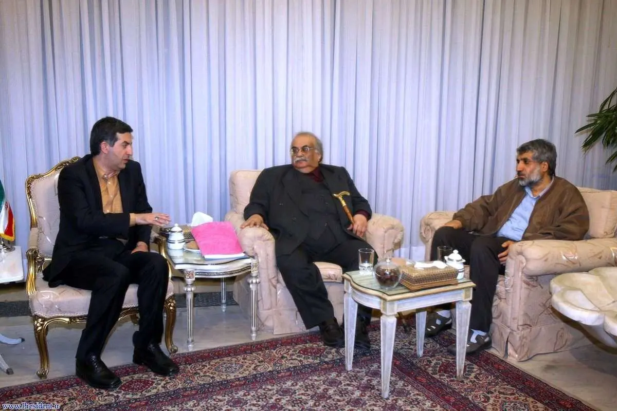 عکس> خسرو معتضد و مشایی