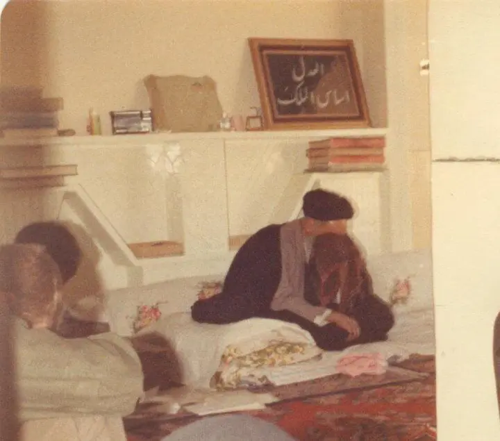 عکس منتشر نشده از امام(ره) در اتاق شخصی