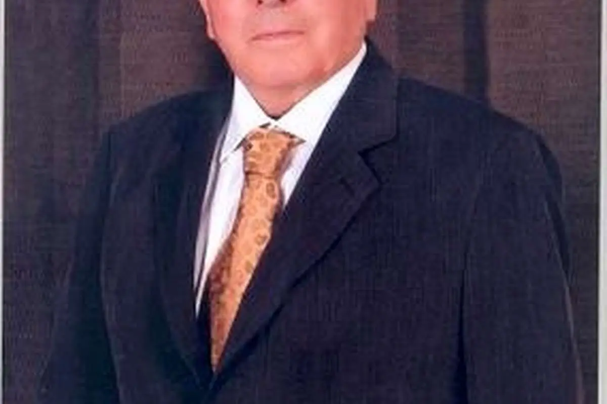 تجلیل ملکه بریتانیا از موسس ایران ناسیونال