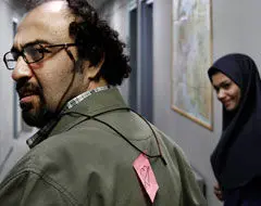ورود آقایان ممنون!