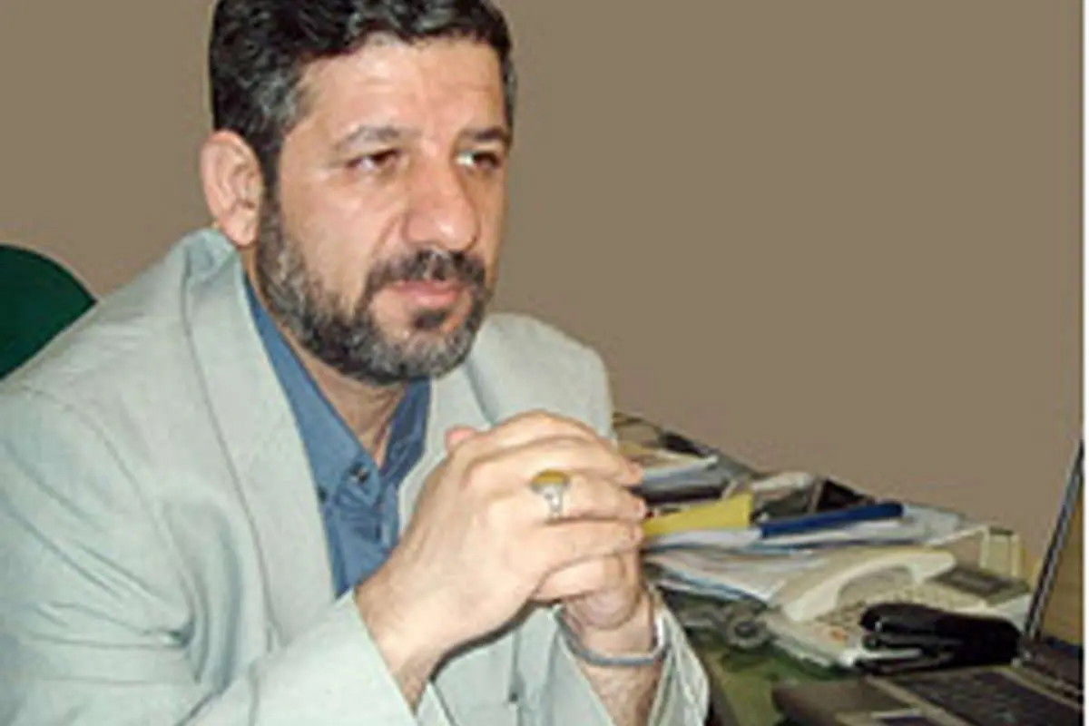 جبهه پایداری به خاطر نزدیکی به جریان انحرافی زیر سوال است