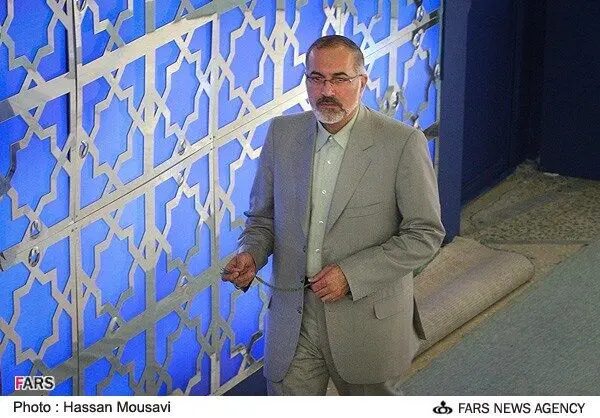 عکس> محسنی اژه‌ای و جهرمی در نماز جمعه