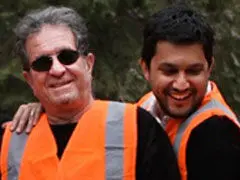 تصاویر/مهرجویی، حامد بهداد، لیلا حاتمی با جارو و لباس نارنجی!