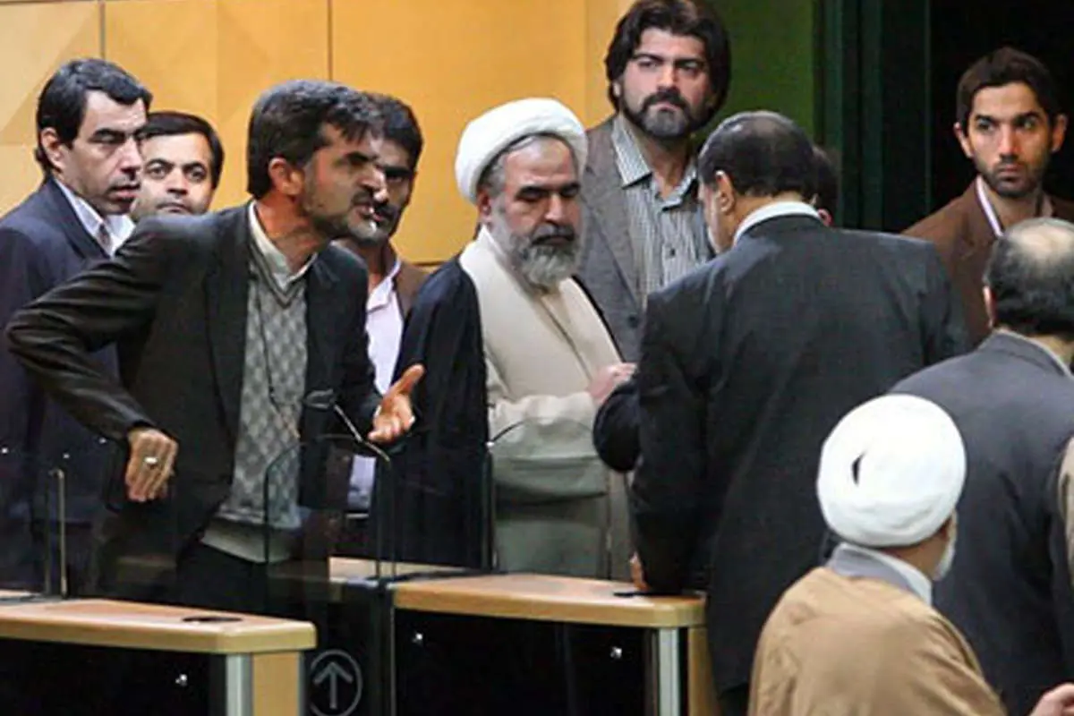 تصاویر/کوچکزاده از چه کسی عصبانی است؟