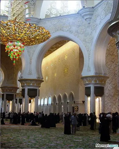 عکس> بزرگترین فرش دستباف ایرانی در مسجد امارات